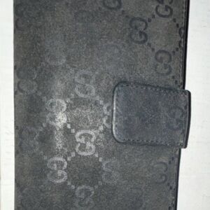Gucci Black Monogram Folio wallet with Snap Closure